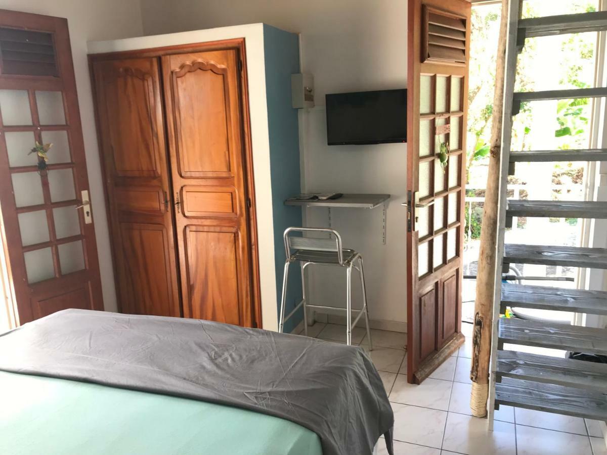 Apartamento Le Repaire Des Caraibes Trois-Rivières Exterior foto